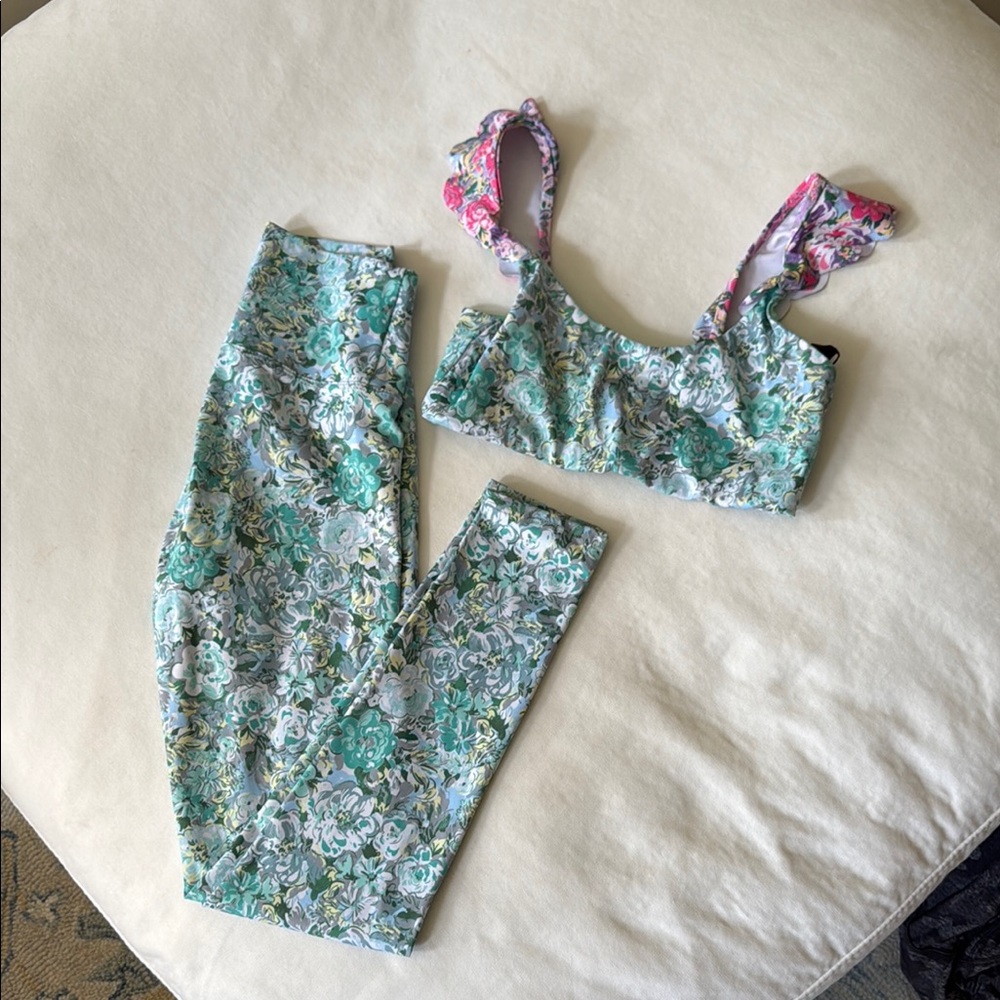 Beach Riot Workout Set